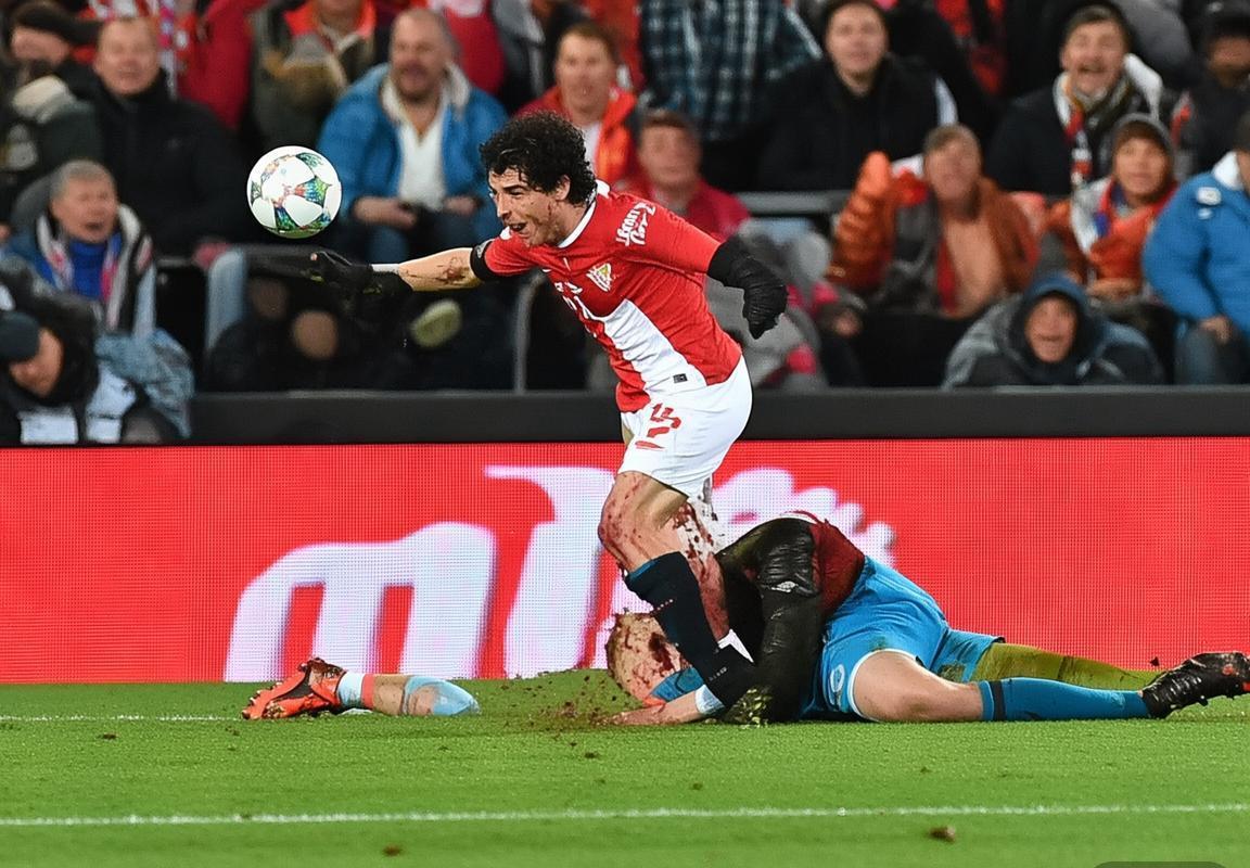 皇家贝蒂斯2-1欧联杯险胜，伊斯科受伤缝七针，球队伤病影响严峻